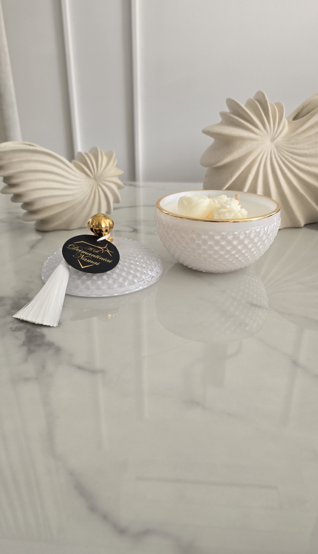 Balta žvakė ,,Starry Night XL" 340 ml.