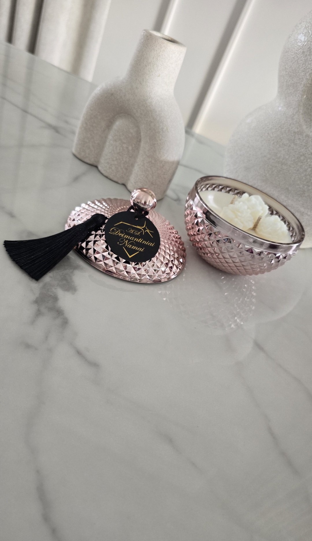 Rožinė auksinė žvakė ,,Starry Night XL" 340 ml.